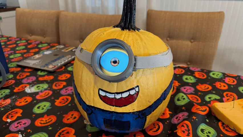 Creating an Animated Eye for a Painted Minions Pumpkin